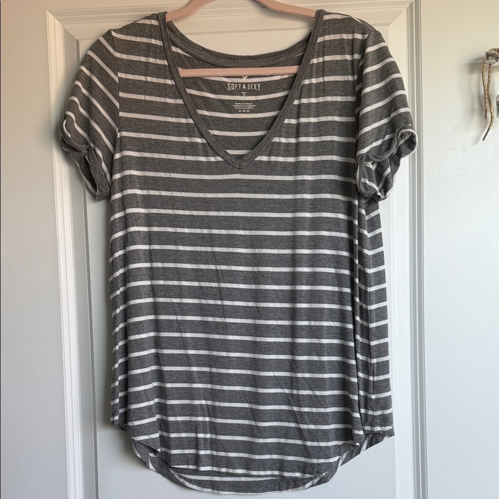 American Eagle Outfitters Gray and White Striped Tee